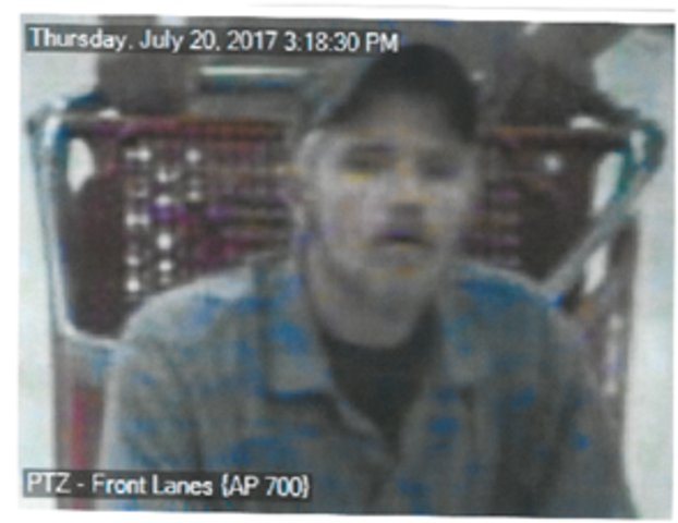 Police search for dirt on soap thief Police search for dirt on soap thief